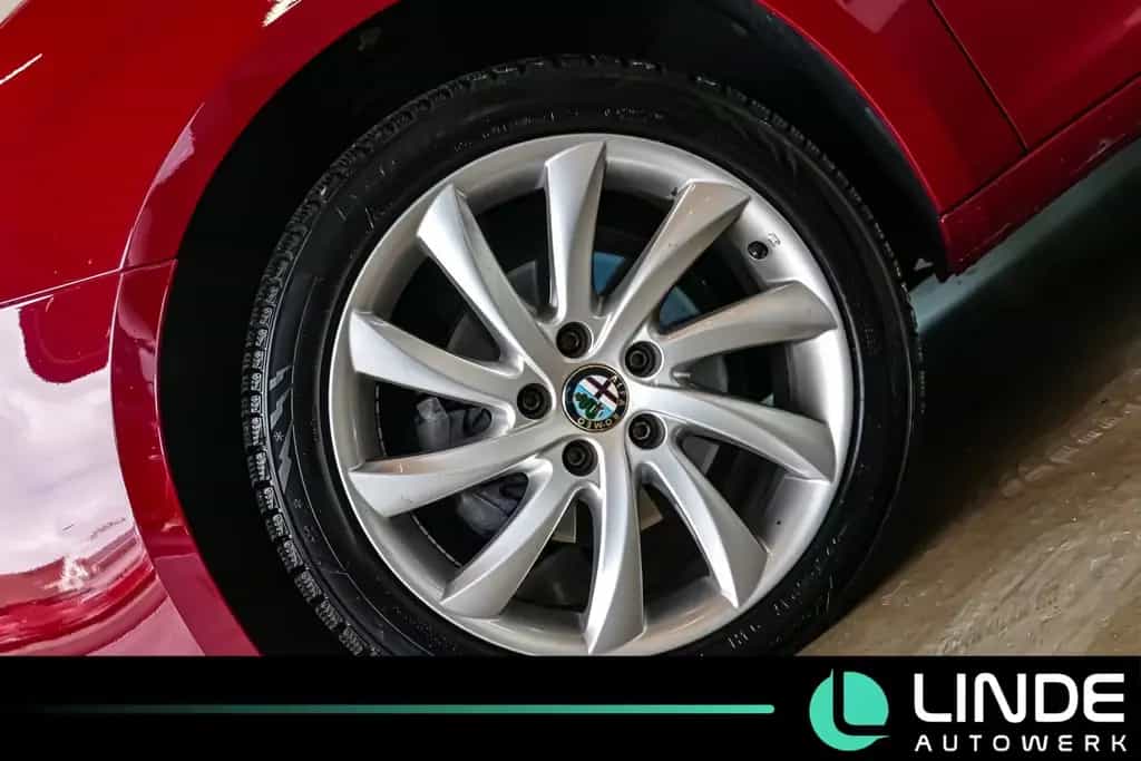 Alfa Romeo Giulietta Super |NAVI|XENON|SCHIEBEDACH|17ALU 12/2018-photo-19
