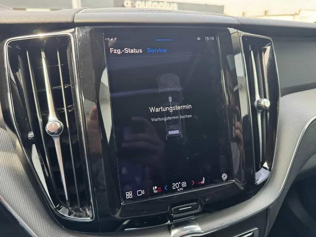 Volvo XC60 B4 D Plus Dark Pano LED RFK BLIS Standheizu 12/2022-photo-22
