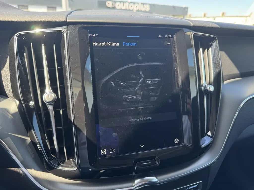 Volvo XC60 B4 D Core AWD AHK RFK LED BLIS Winter 12/2022-photo-24