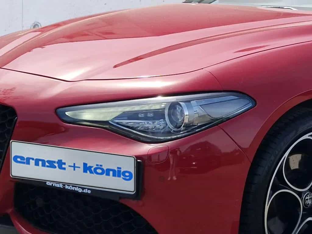 Alfa Romeo Giulia 2.0 Turbo 16V AT8-Q4 Veloce 10/2022-photo-2