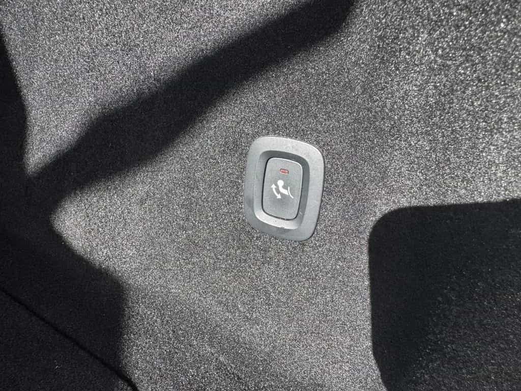 Volvo XC60 B4 D AWD R-Design Pano RFK LED AHK 07/2020-photo-10