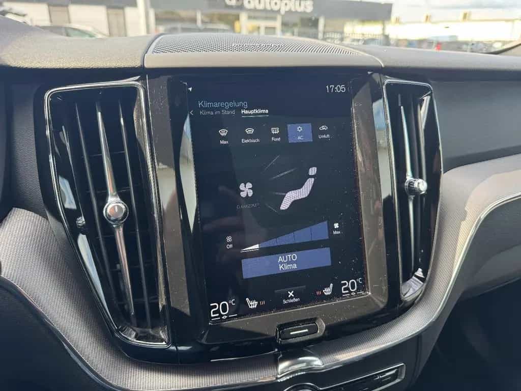 Volvo XC60 B4 D AWD R-Design Pano RFK LED AHK 07/2020-photo-26