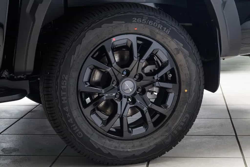 Maxus T60 MAX 2.0 TDCi 4WD Luxury Autom. AHK 3500KG null-photo-2