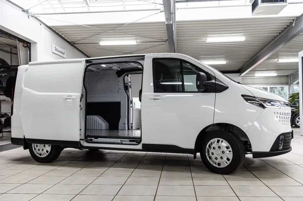 Maxus Other Deliver 7 Diesel 110kw 2 x Schiebetür+Kamera+ null-photo-8