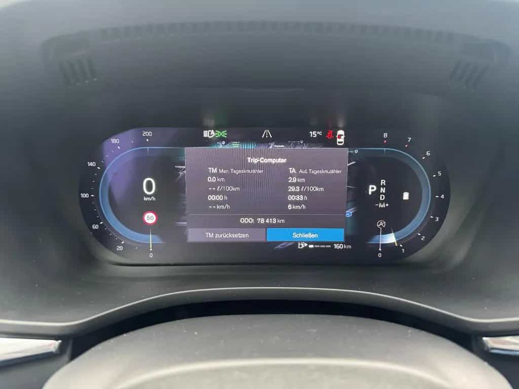 Volvo XC60 B4 B Plus Dark Pano Google LED 360° 10/2022-photo-17