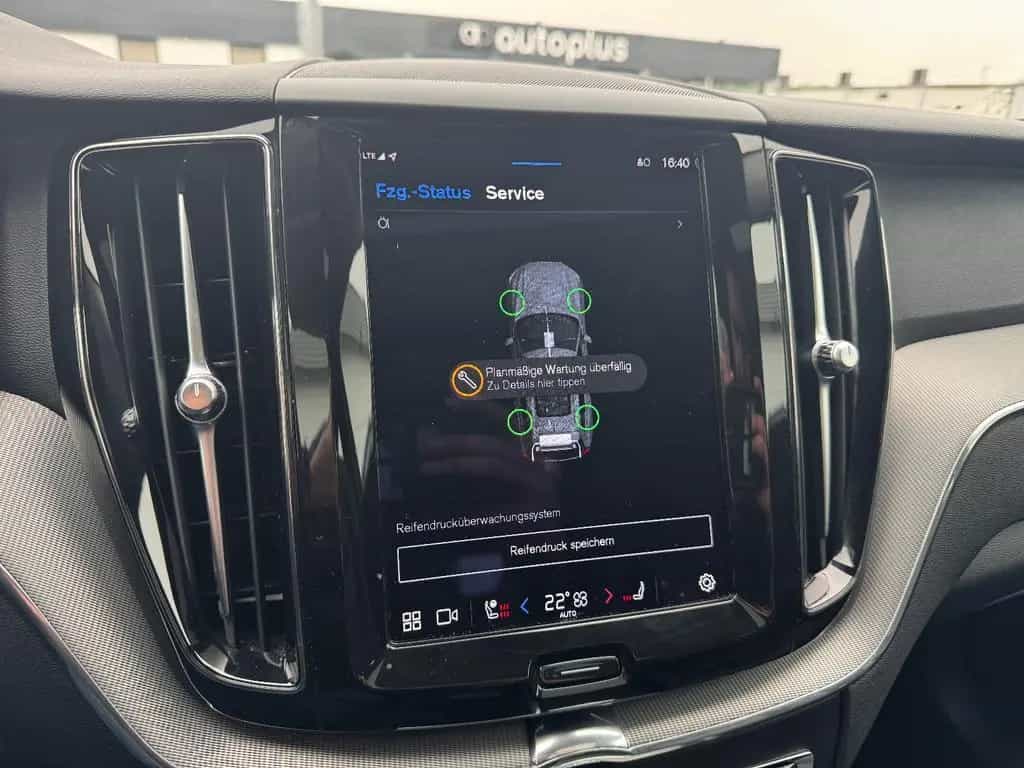 Volvo XC60 B4 B Plus Dark Pano Google LED 360° 10/2022-photo-35