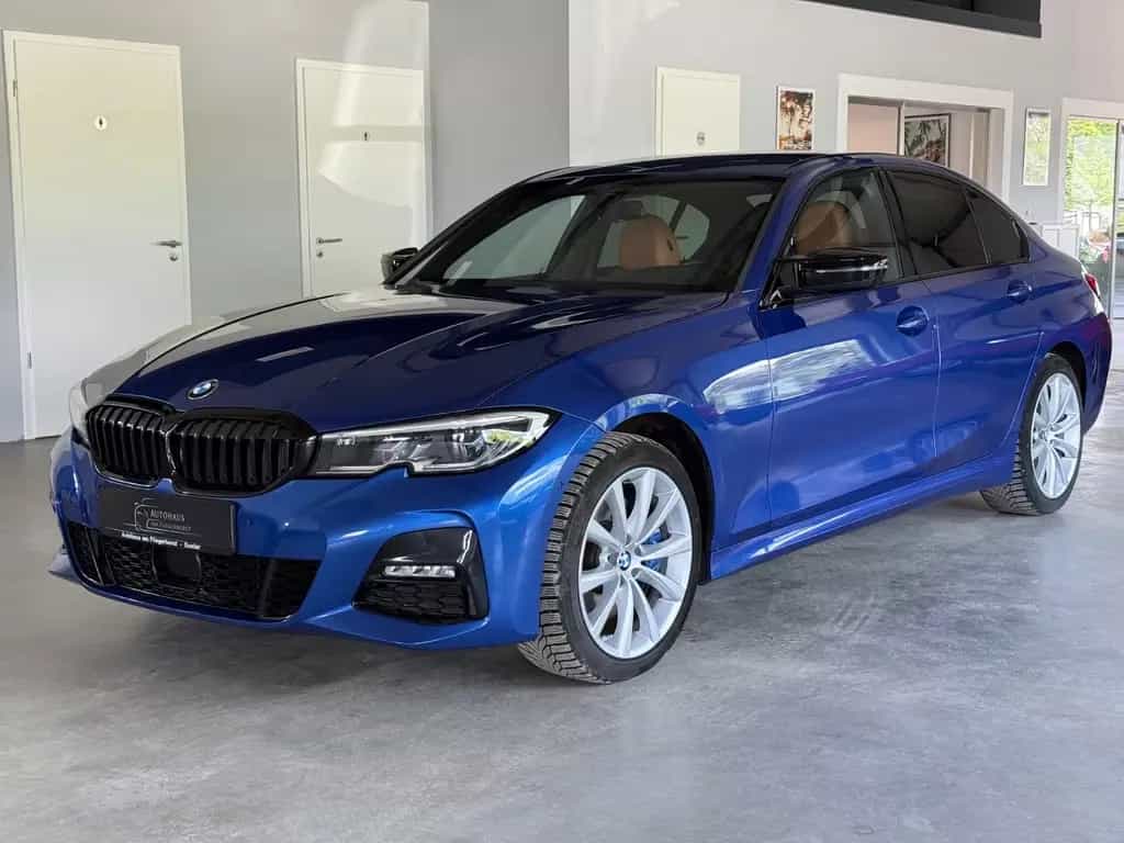 BMW 330 i M Sport Laser/HUD/Kam/Leder/SHZ/ACC/Virtual 06/2019-photo-0