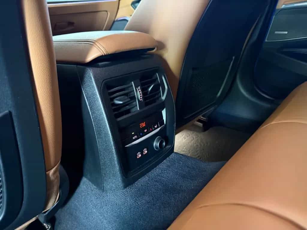BMW 330 i M Sport Laser/HUD/Kam/Leder/SHZ/ACC/Virtual 06/2019-photo-19