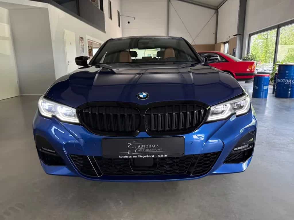 BMW 330 i M Sport Laser/HUD/Kam/Leder/SHZ/ACC/Virtual 06/2019-photo-4