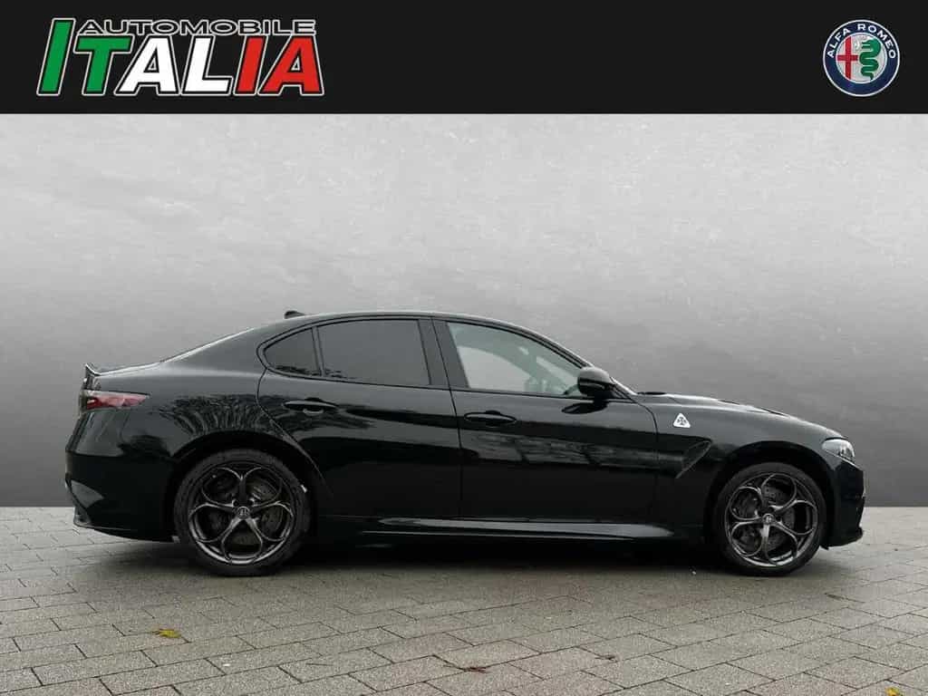 Alfa Romeo Giulia Quadrifoglio 2.9 V6 12/2024-photo-2