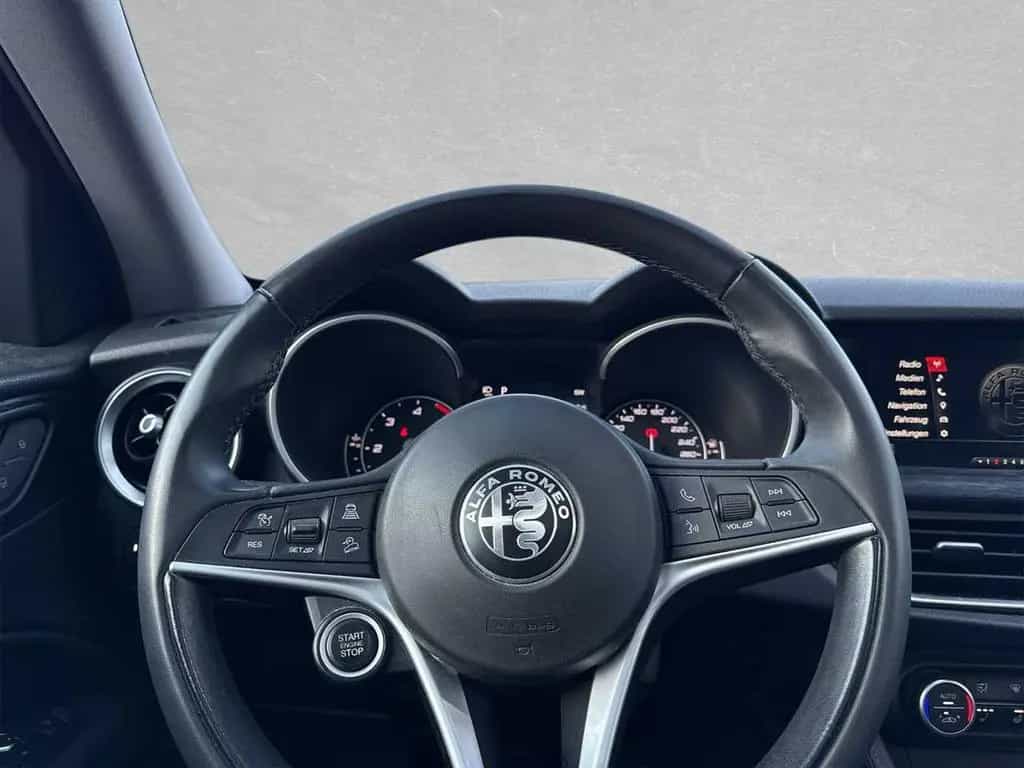 Alfa Romeo Stelvio B-Tech 2.2 AT8 Q4 06/2019-photo-10