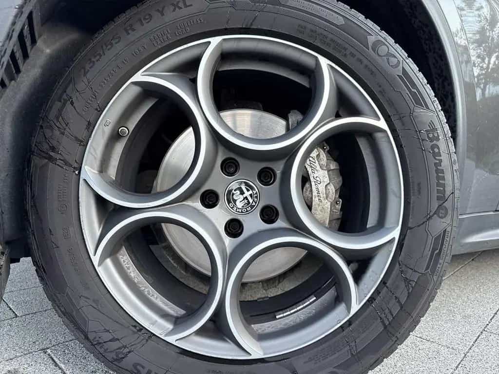 Alfa Romeo Stelvio B-Tech 2.2 AT8 Q4 06/2019-photo-8