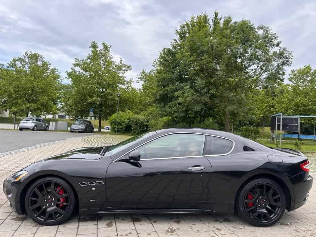 Maserati Granturismo S Automatik 03/2009-photo-2