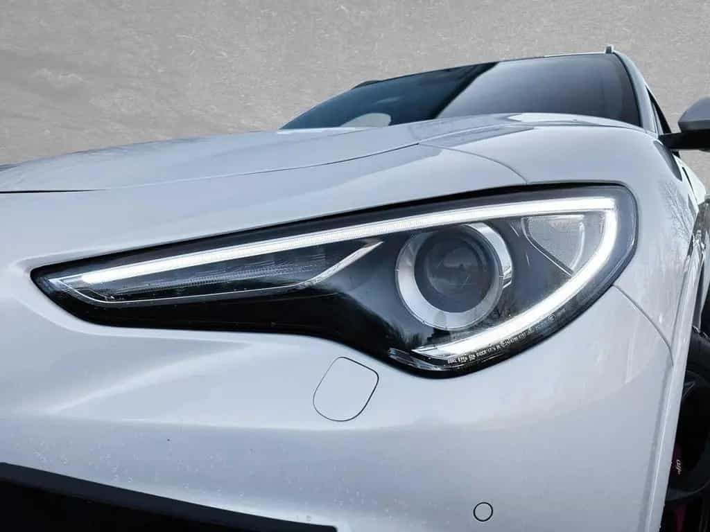 Alfa Romeo Stelvio Quadrifoglio V6 2.9 Bi-Turbo AT8-Q4 12/2020-photo-12
