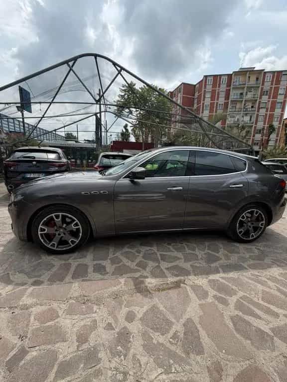 Maserati Levante V6 Diesel AWD 07/2016-photo-2