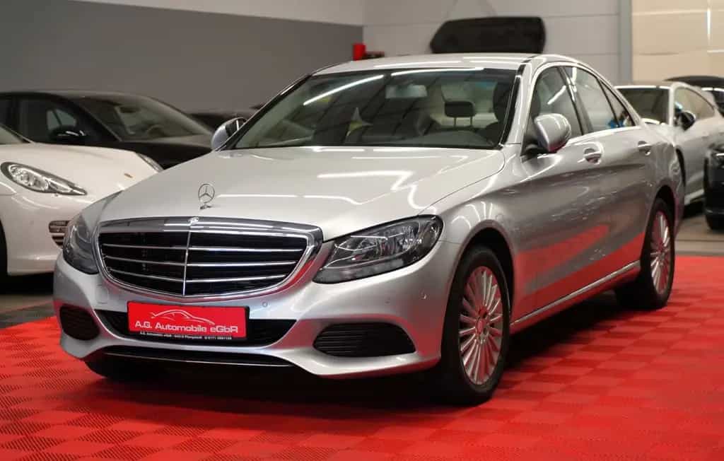 Mercedes-Benz C 180 CGI Lim. *2.Hand*Unfallfrei 05/2016-photo-0
