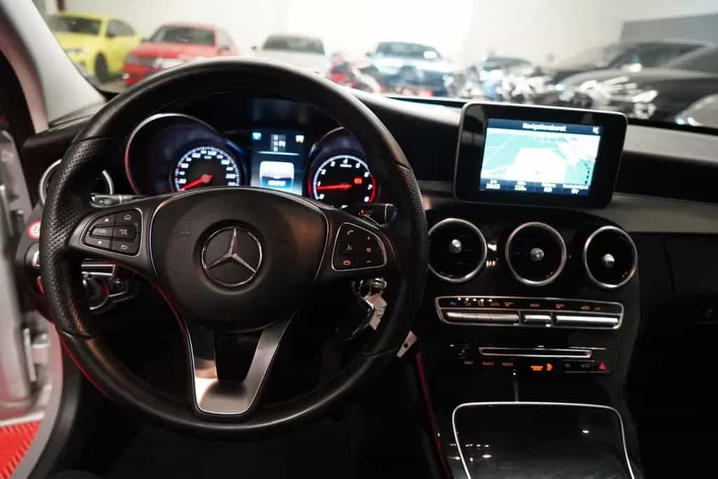 Mercedes-Benz C 180 CGI Lim. *2.Hand*Unfallfrei 05/2016-photo-18