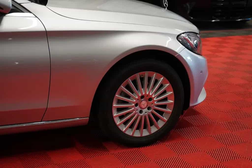 Mercedes-Benz C 180 CGI Lim. *2.Hand*Unfallfrei 05/2016-photo-4