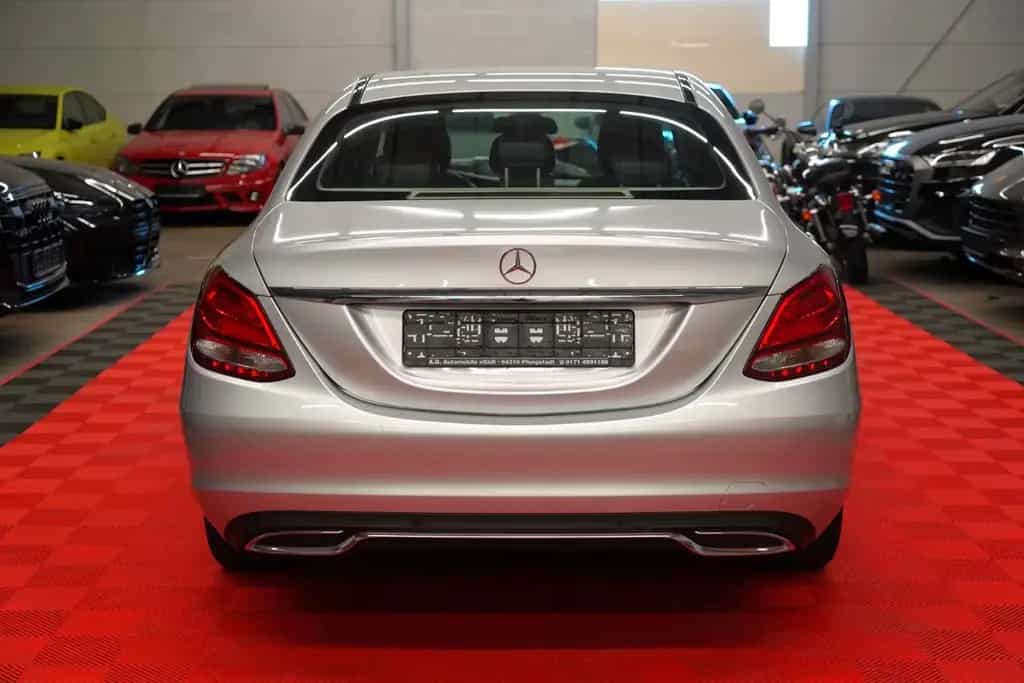 Mercedes-Benz C 180 CGI Lim. *2.Hand*Unfallfrei 05/2016-photo-7