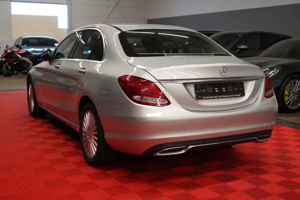 Mercedes-Benz C 180 CGI Lim. *2.Hand*Unfallfrei 05/2016-photo-8