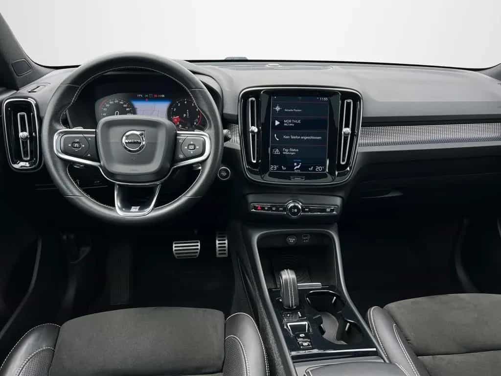 Volvo XC40 T5 AWD R Design AWD 02/2018-photo-11