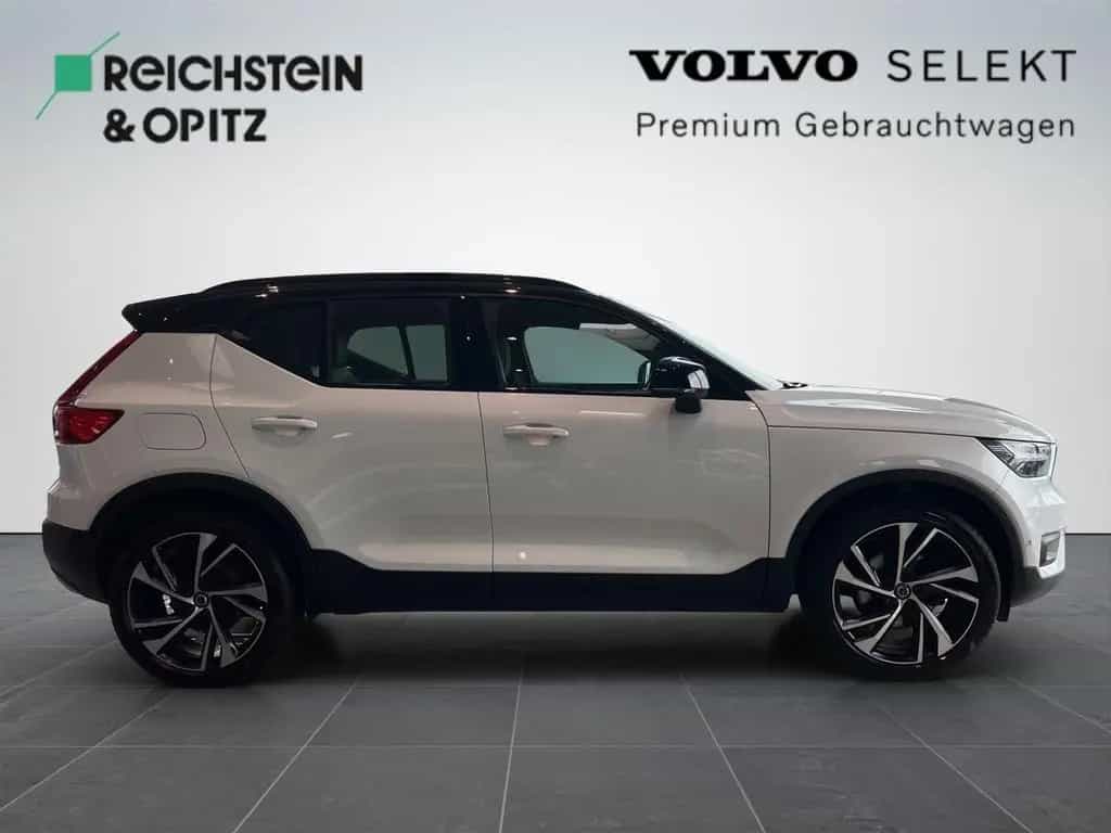 Volvo XC40 T5 AWD R Design AWD 02/2018-photo-1