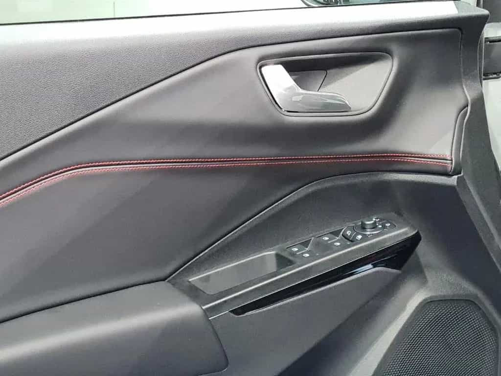 Ford Puma 1.0 EcoBoost ST-Line X*LED*KAMERA* 03/2026-photo-9