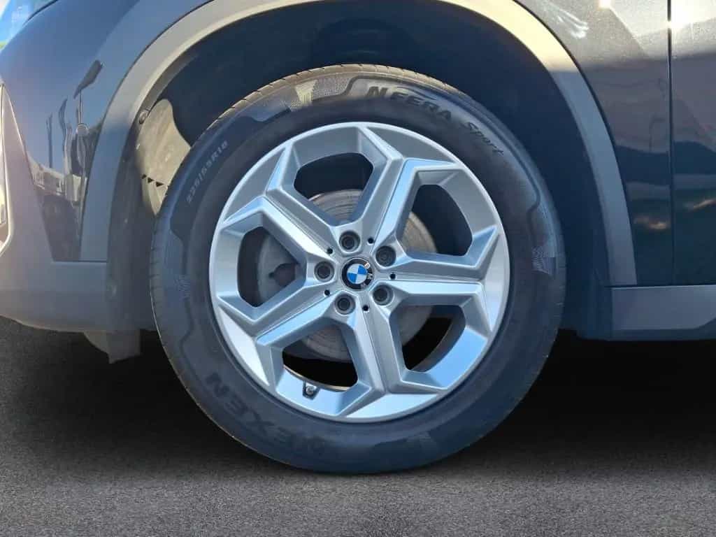 BMW X1 xDrive20d AHK adapt. LED Aktivsitz Komfortzug 02/2023-photo-6