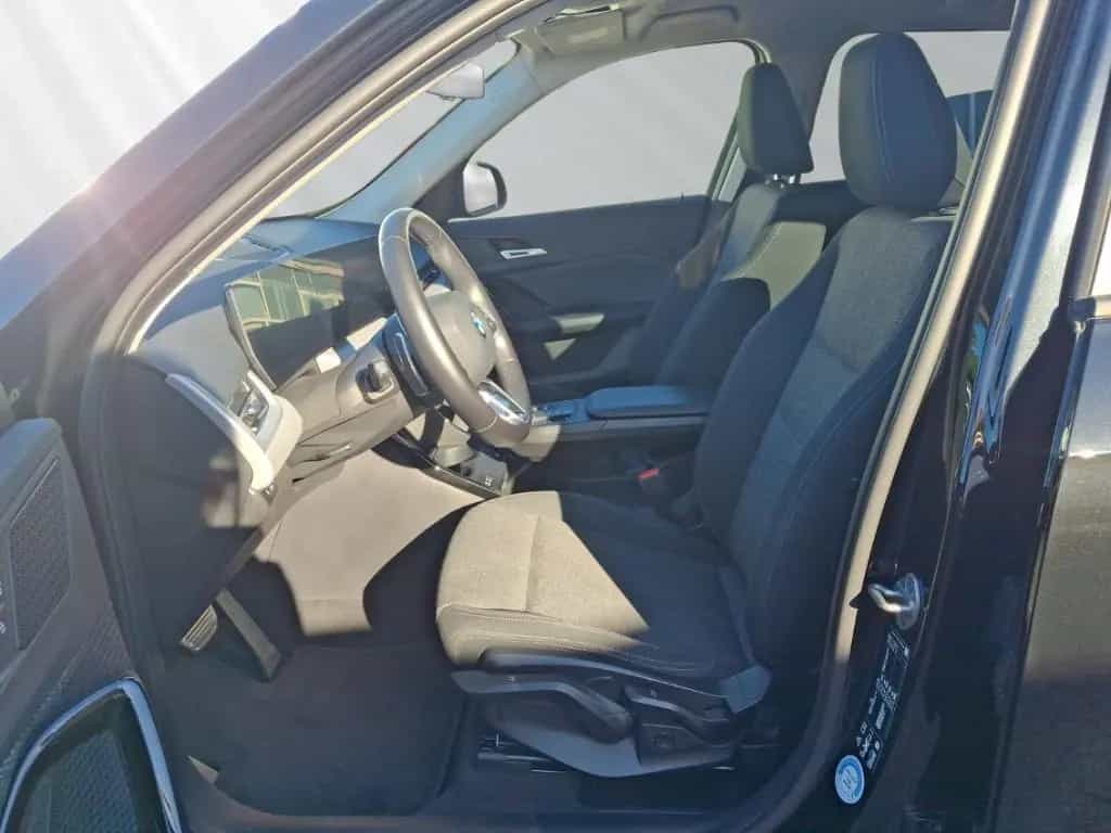 BMW X1 xDrive20d AHK adapt. LED Aktivsitz Komfortzug 02/2023-photo-7