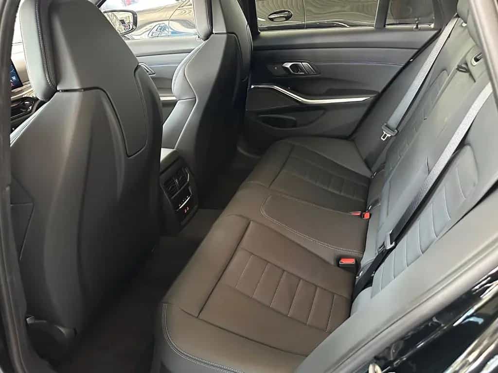 ALPINA D3 S 3.0 Allrad Touring +AHK +Stdheiz +Hifi h/k 12/2025-photo-25
