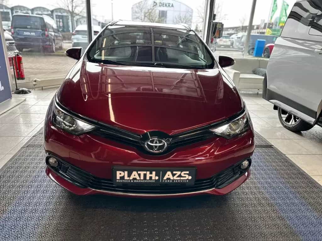 Toyota Auris Touring Sports Team D 02/2019-photo-1