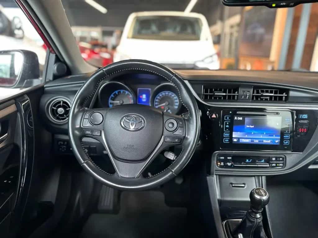 Toyota Auris Touring Sports Team D 02/2019-photo-10