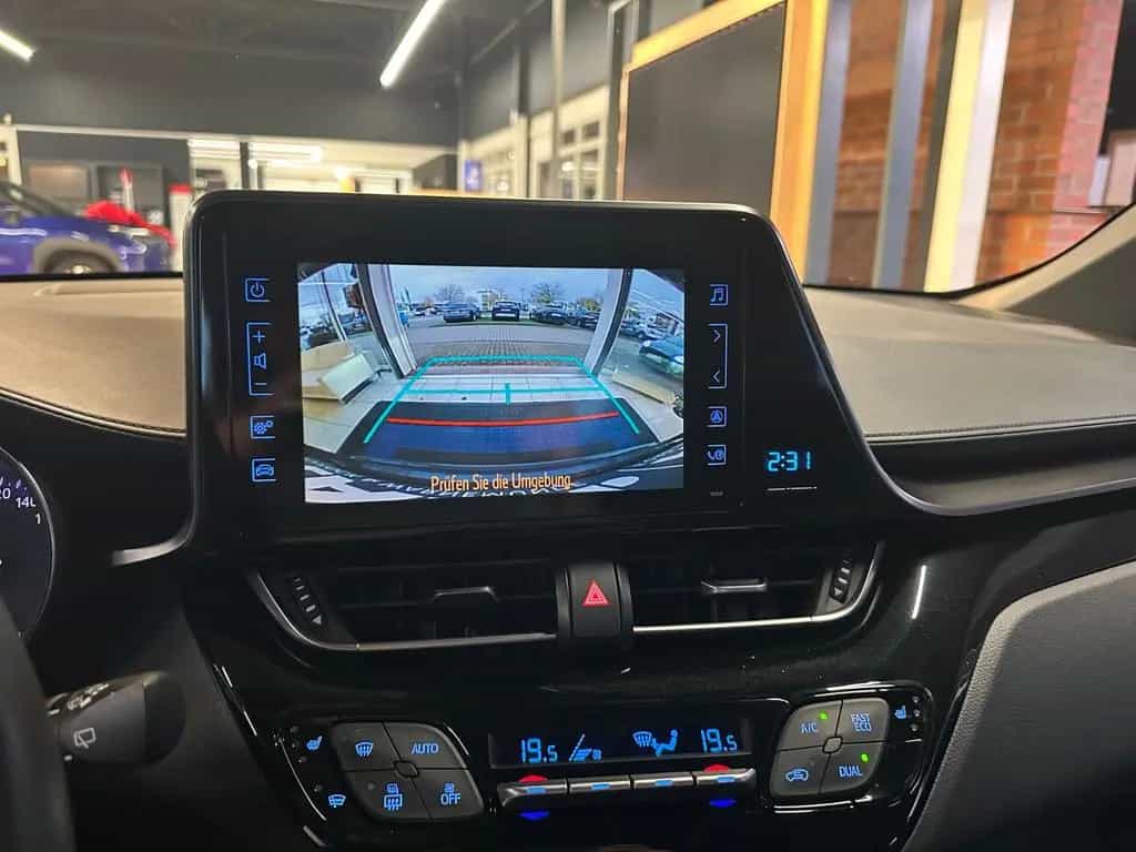 Toyota C-HR Flow 08/2018-photo-17