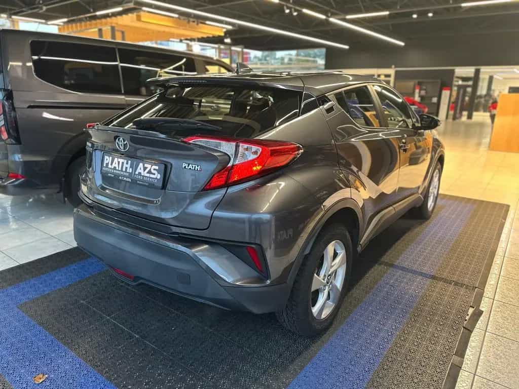 Toyota C-HR Flow 08/2018-photo-4