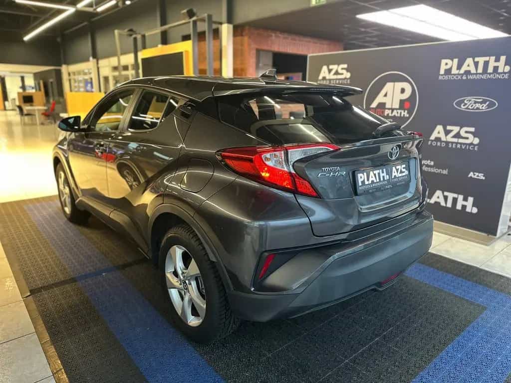 Toyota C-HR Flow 08/2018-photo-6