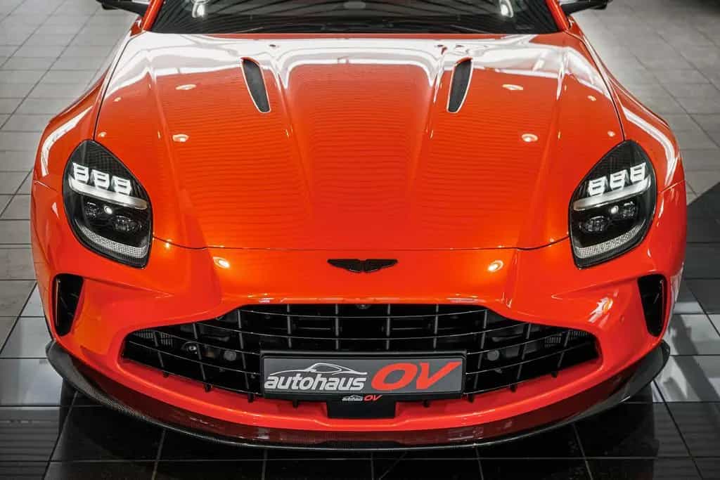 Aston Martin V8 Vantage *Carbon Paket*B&W*360*ACC*Sport Seat* 06/2025-photo-20