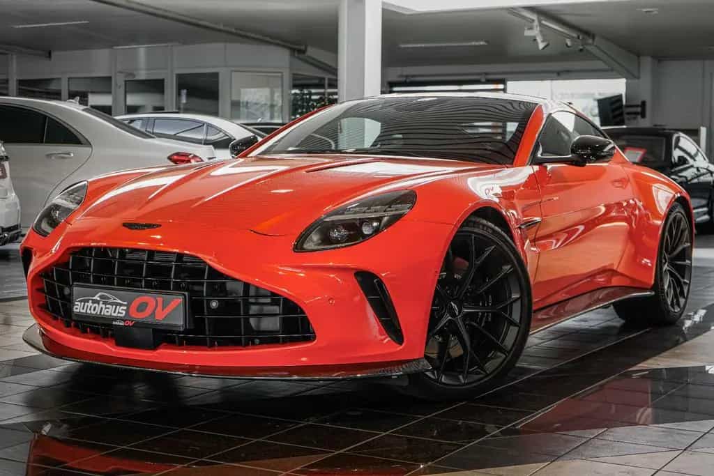 Aston Martin V8 Vantage *Carbon Paket*B&W*360*ACC*Sport Seat* 06/2025-photo-24