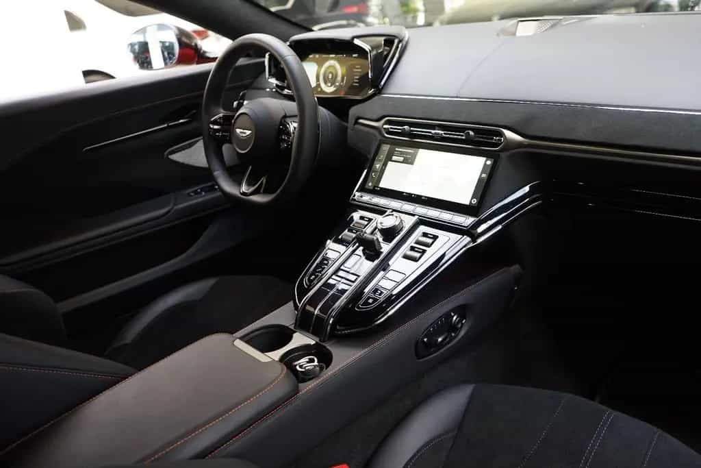 Aston Martin V8 Vantage *Carbon Paket*B&W*360*ACC*Sport Seat* 06/2025-photo-34