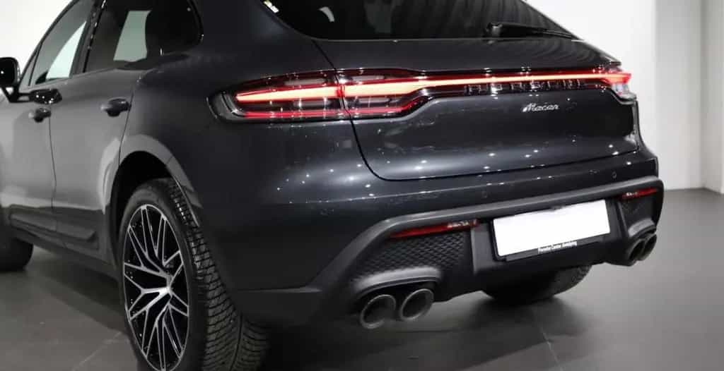 Porsche Macan PDLS*AHK*PANO*BOSE 06/2022-photo-9