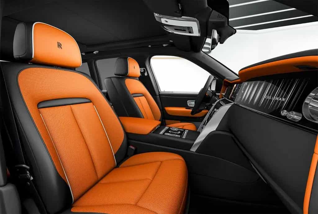 Rolls-Royce Cullinan Production 2026 5 seats null-photo-1