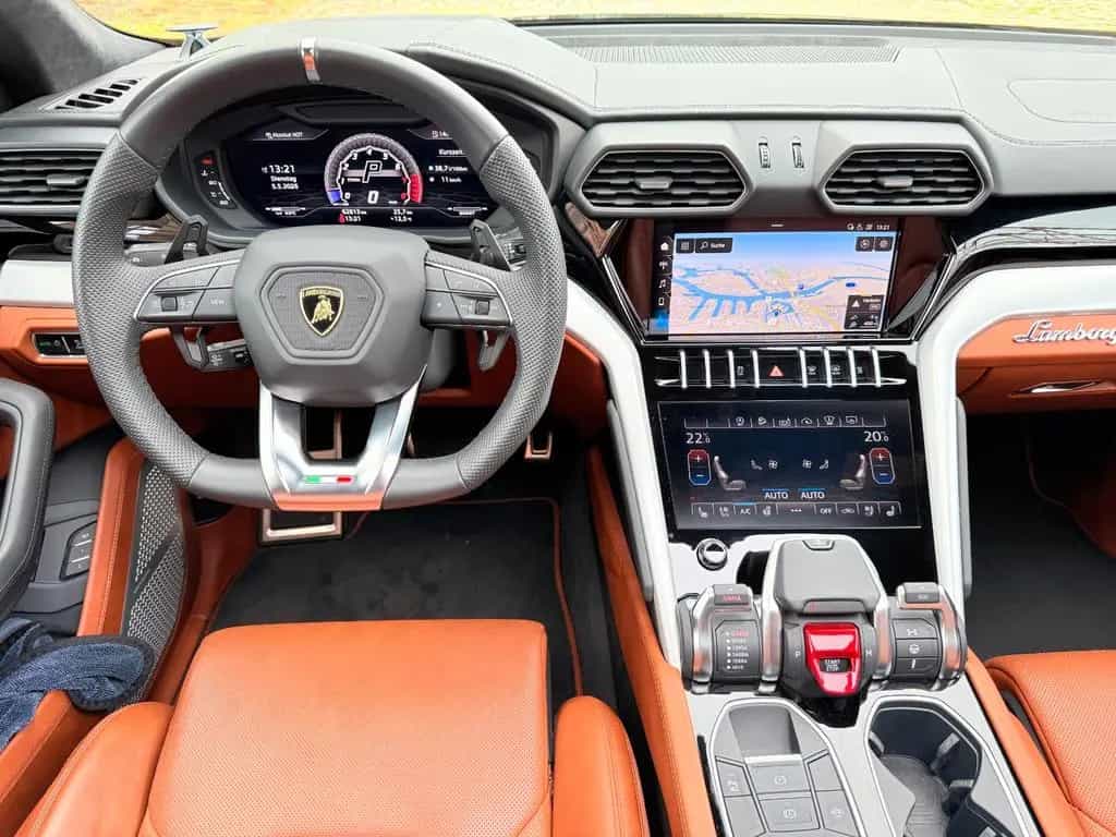 Lamborghini Urus V8 FULL/NIGHTVIS/FONDENT/B&O/MOD2020/SOFTCL 09/2019-photo-23