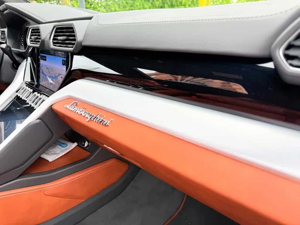 Lamborghini Urus V8 FULL/NIGHTVIS/FONDENT/B&O/MOD2020/SOFTCL 09/2019-photo-42