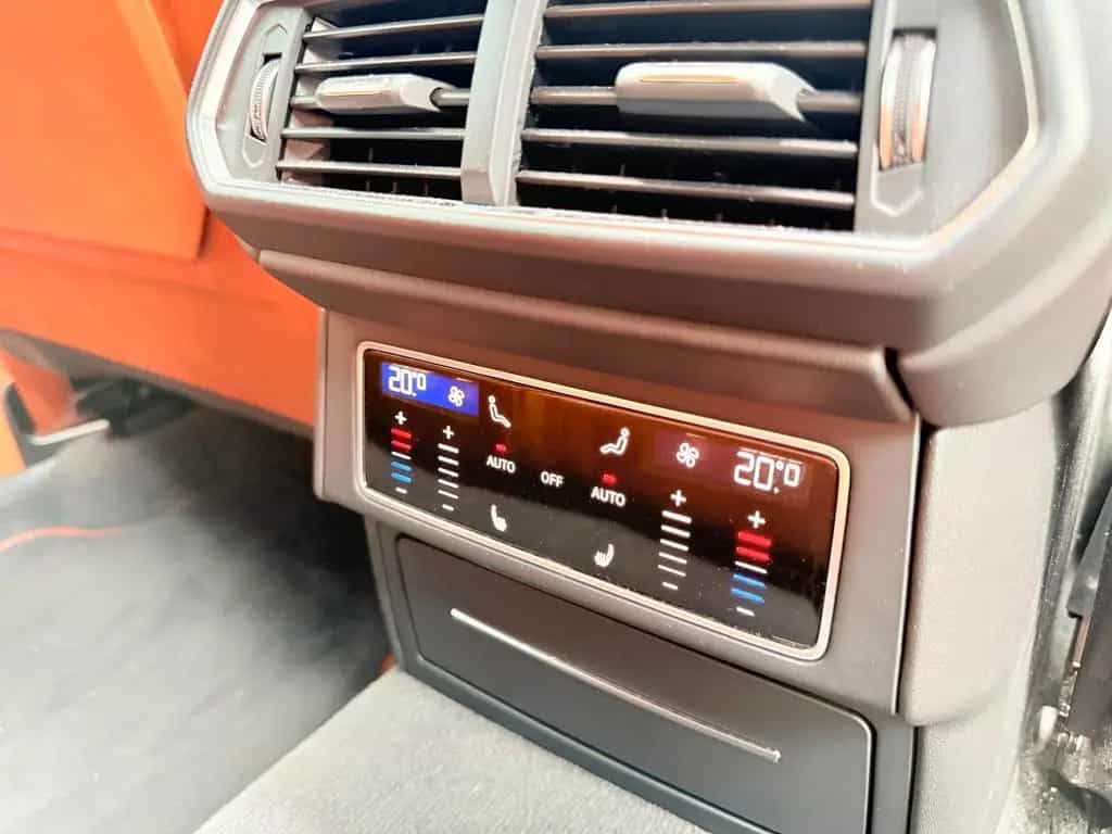 Lamborghini Urus V8 FULL/NIGHTVIS/FONDENT/B&O/MOD2020/SOFTCL 09/2019-photo-45
