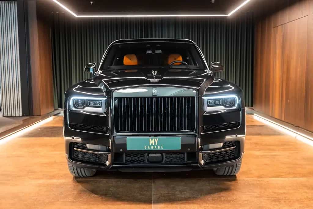 Rolls-Royce Cullinan Black Badge 04/2023-photo-1
