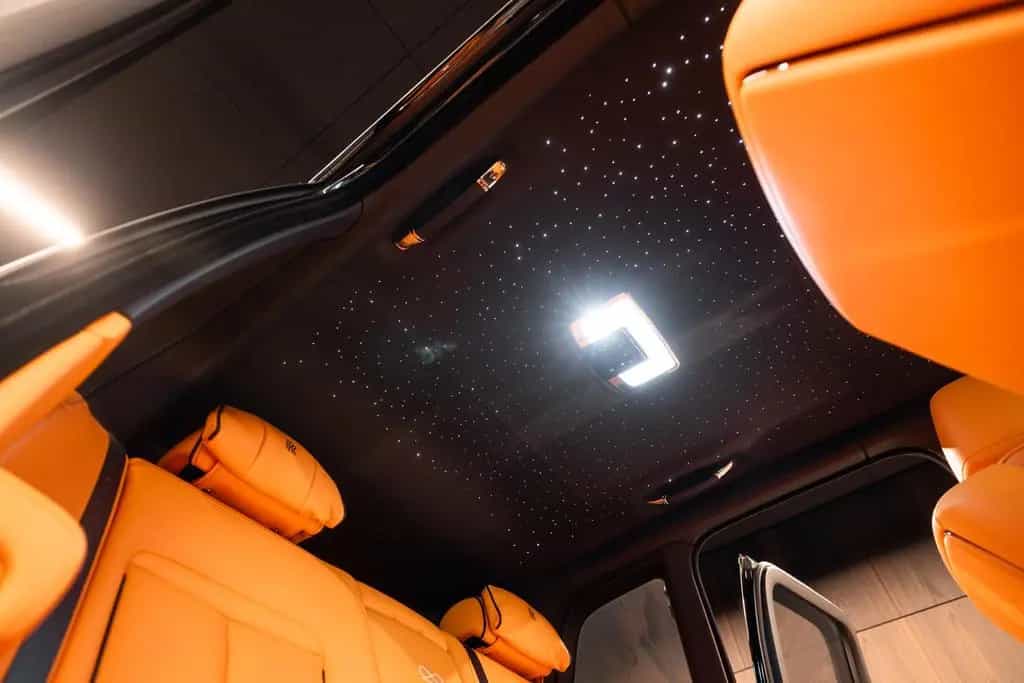 Rolls-Royce Cullinan Black Badge 04/2023-photo-15