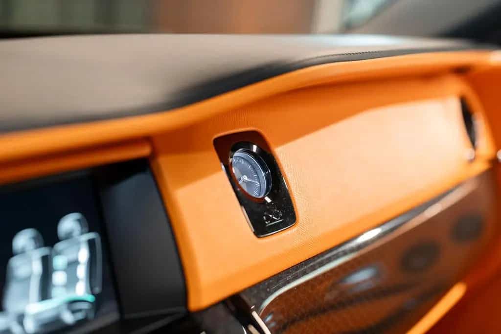 Rolls-Royce Cullinan Black Badge 04/2023-photo-40