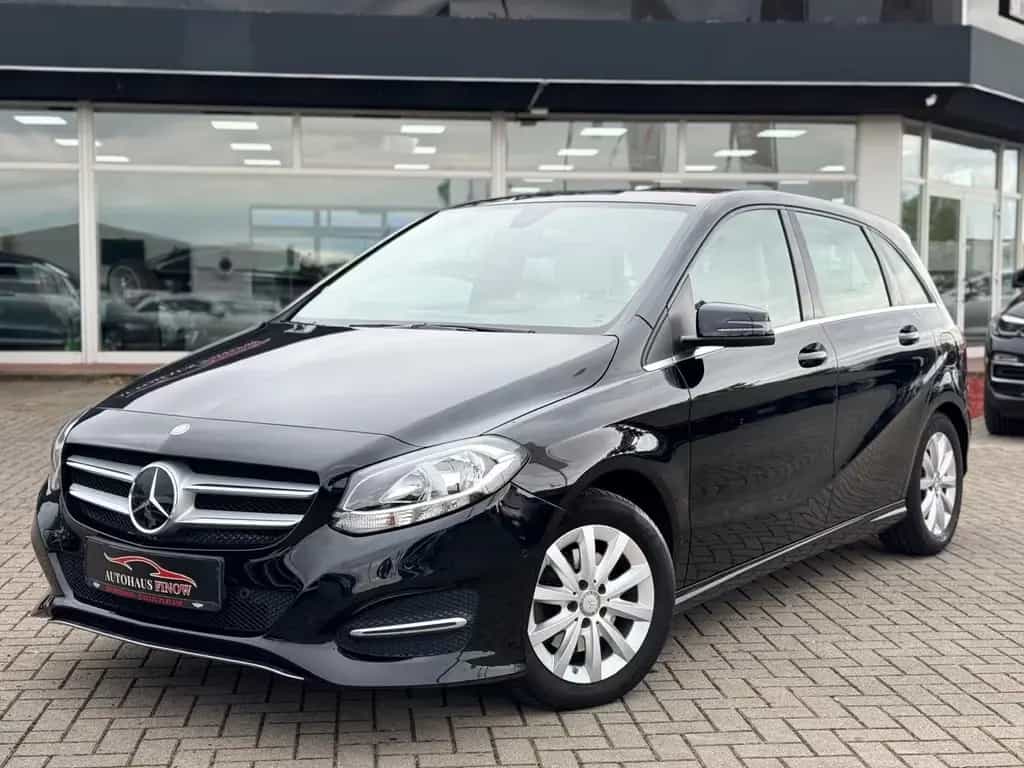 Mercedes-Benz B 180 7G-DCT"STYLE"AHK*AMBIENTE*LEDER*PDC*NAVI* 03/2016-photo-0