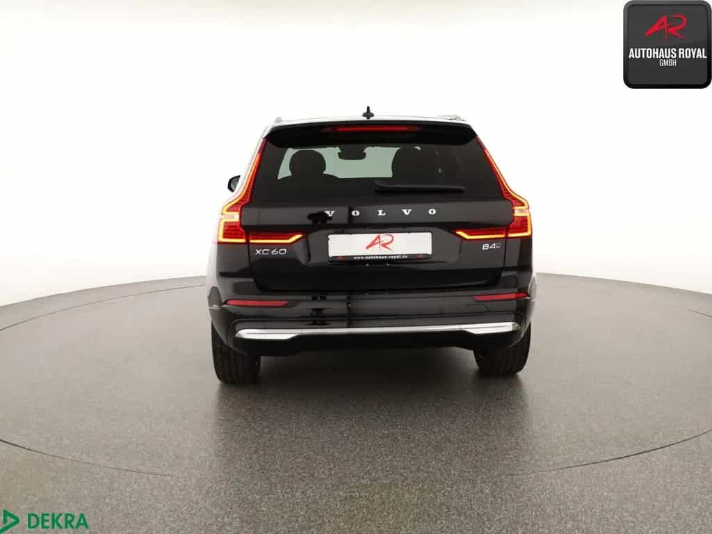 Volvo XC60 XC 60 B4 D AWD PLUS BRIGHT KEYLESS,KAMERA,1.HAND 01/2023-photo-3