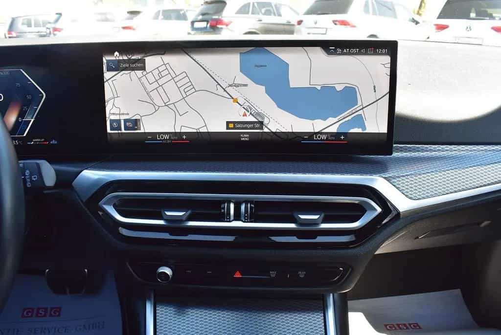 BMW 3 Series 318i M Sport ACC+Head-Up+Leder+Kamera+Memory+AHK 08/2024-photo-23