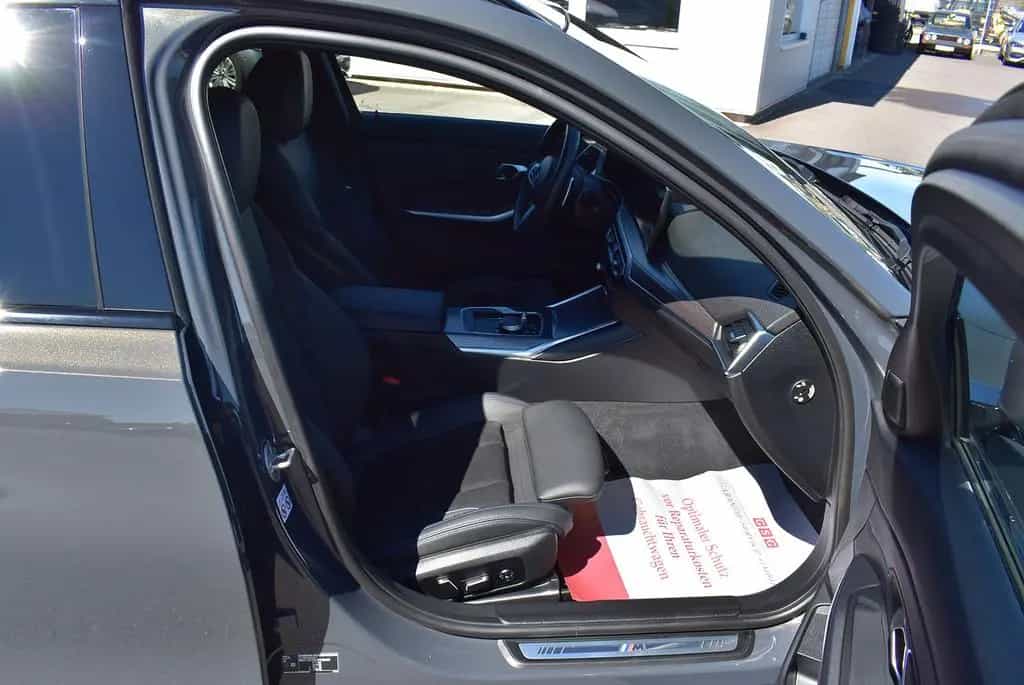 BMW 3 Series 318i M Sport ACC+Head-Up+Leder+Kamera+Memory+AHK 08/2024-photo-9